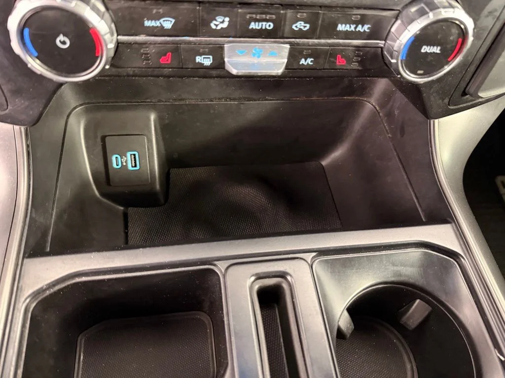 Used 2024 White Ford XLT image 27