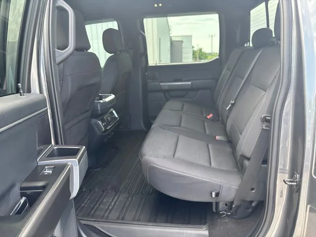Used 2023 Gray Ford XLT image 24