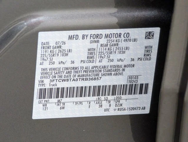 New 2026 Carbonized Gray Metallic Ford Lobo™ image 49