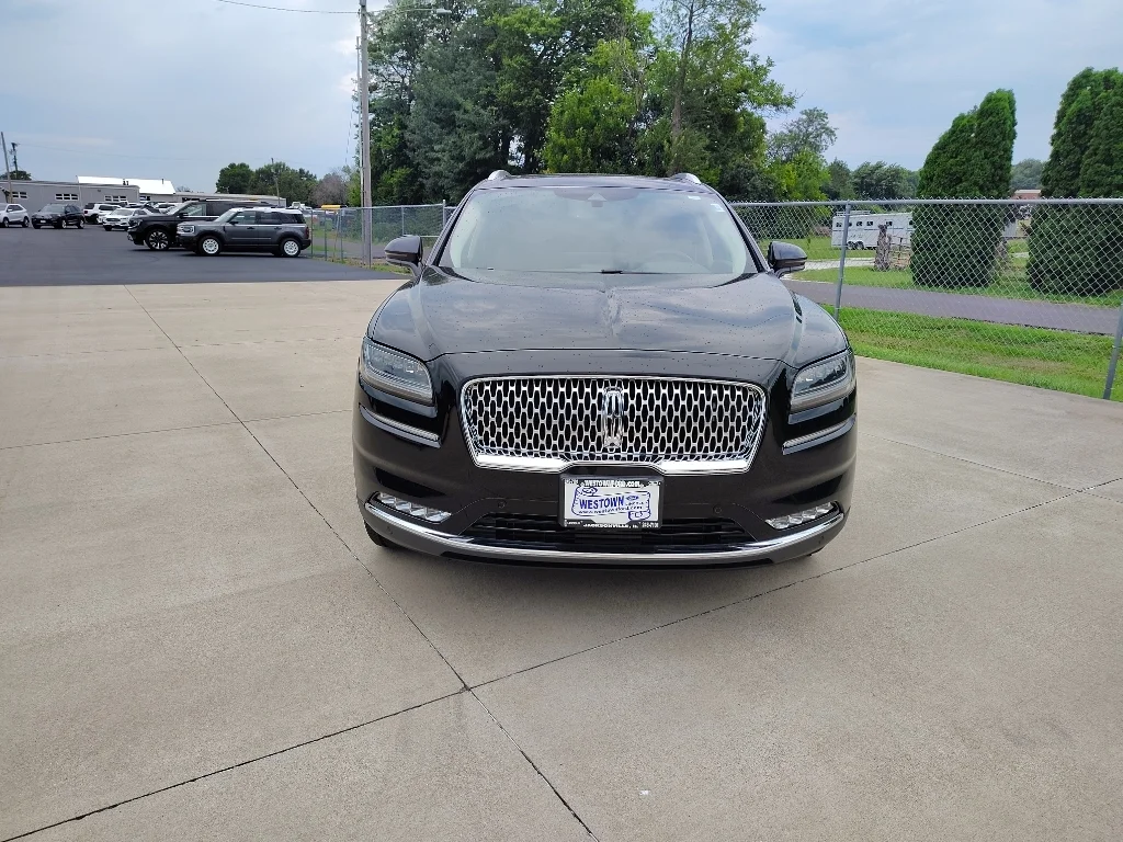 Used 2023 Infinite Black Metallic Lincoln Reserve image 8