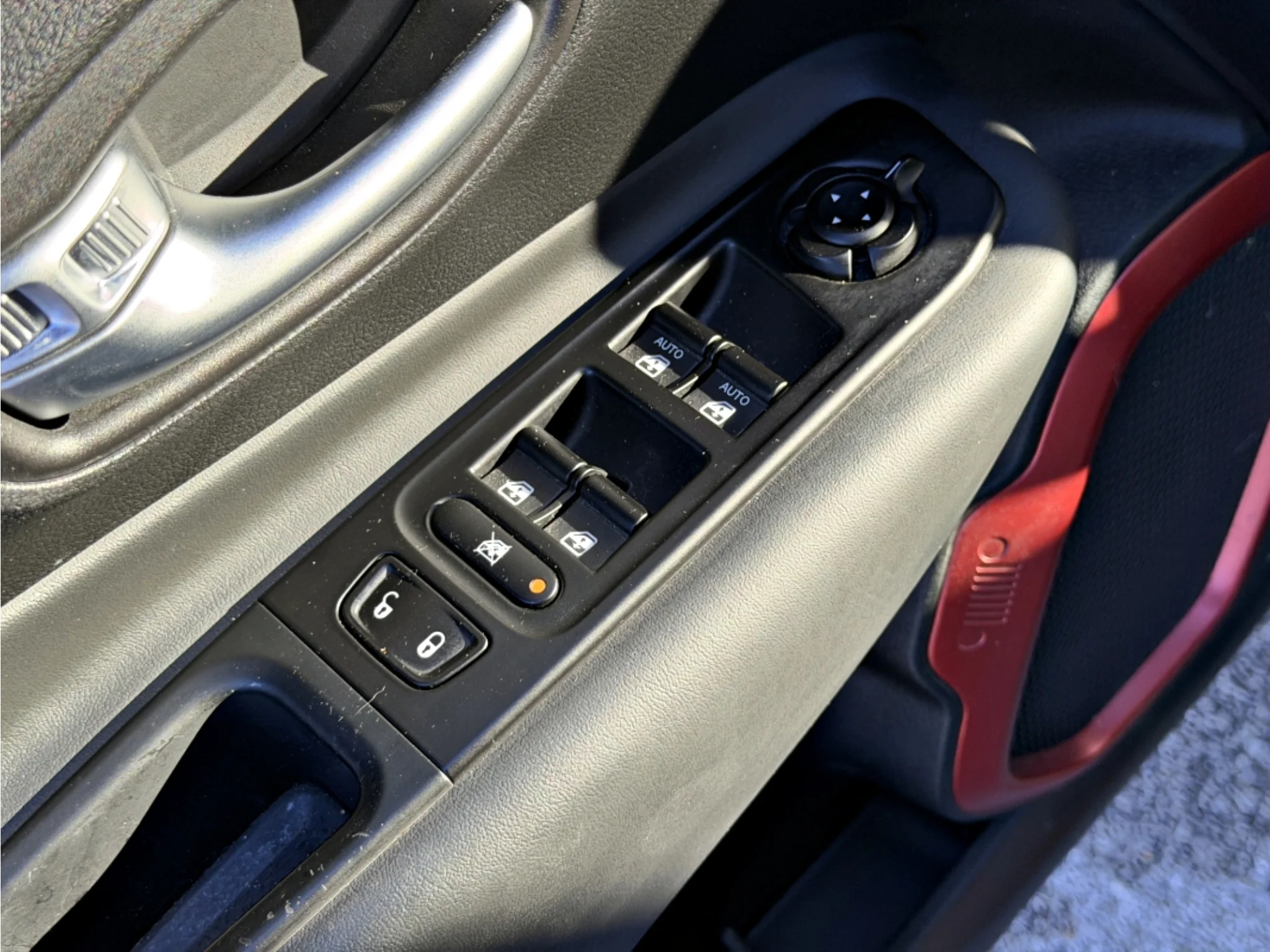 Used 2022 Black Clearcoat Jeep Trailhawk image 18