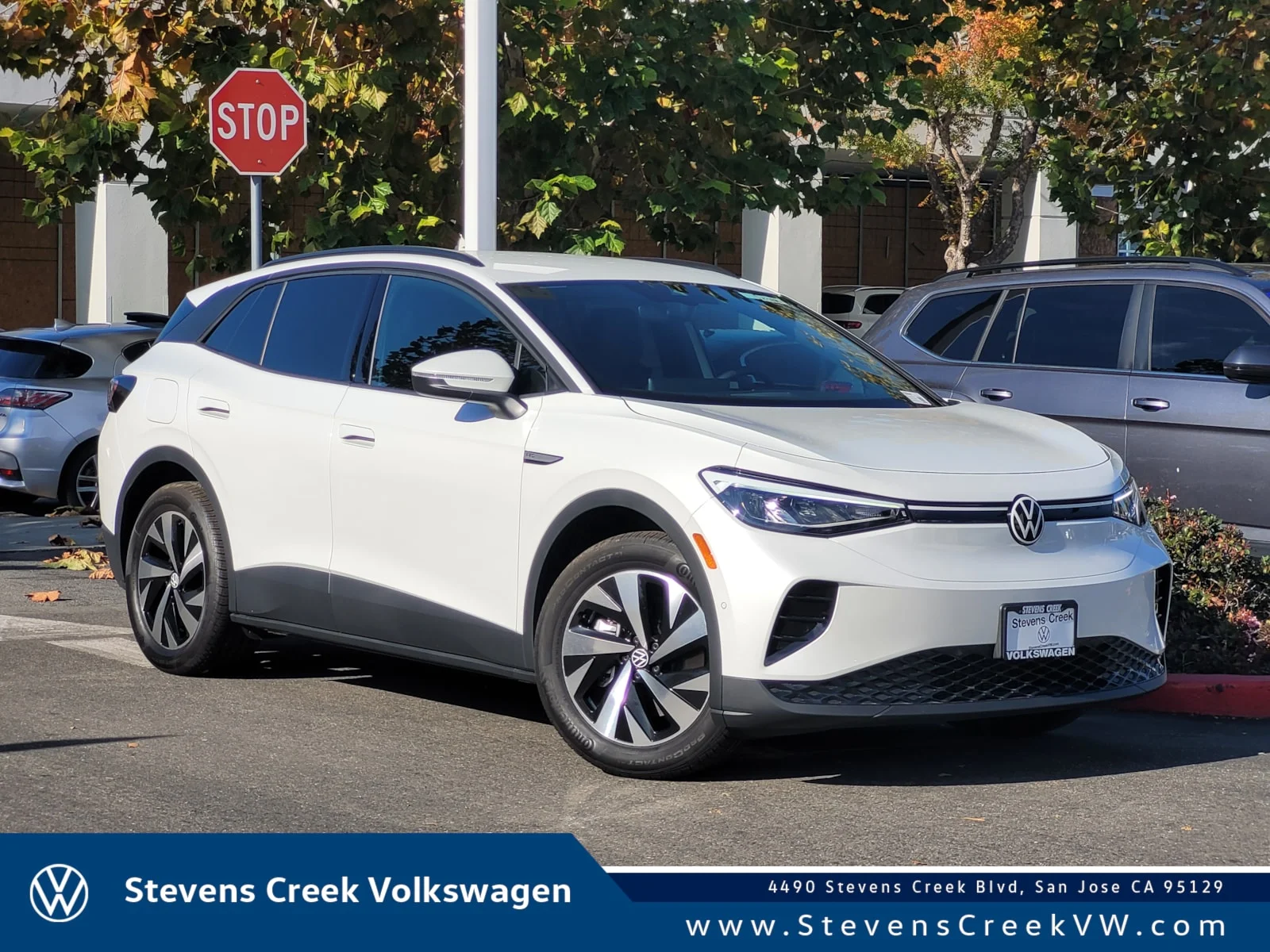 2025 Volkswagen ID.4 PRO's photo