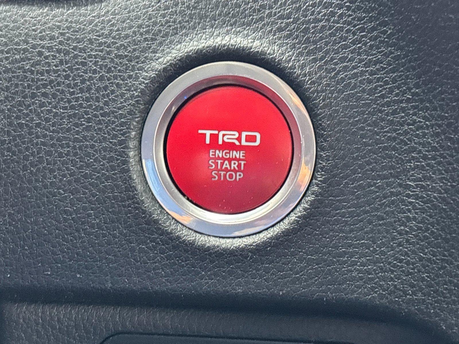 Used 2022 Lunar Rock Toyota SR5 image 23