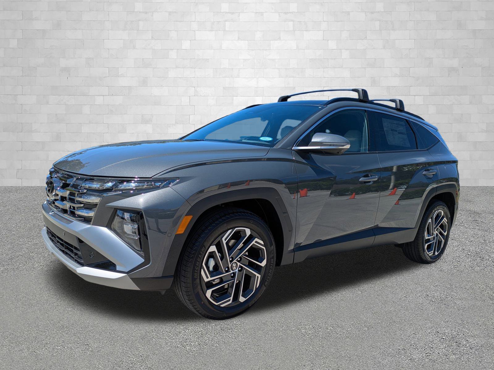 New 2026 Ecotronic Gray Hyundai Limited AWD image 5