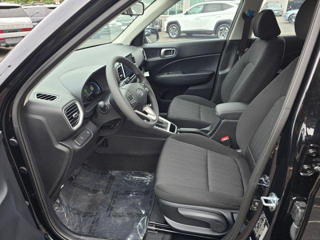 New 2026 Onyx Black Hyundai SE image 20