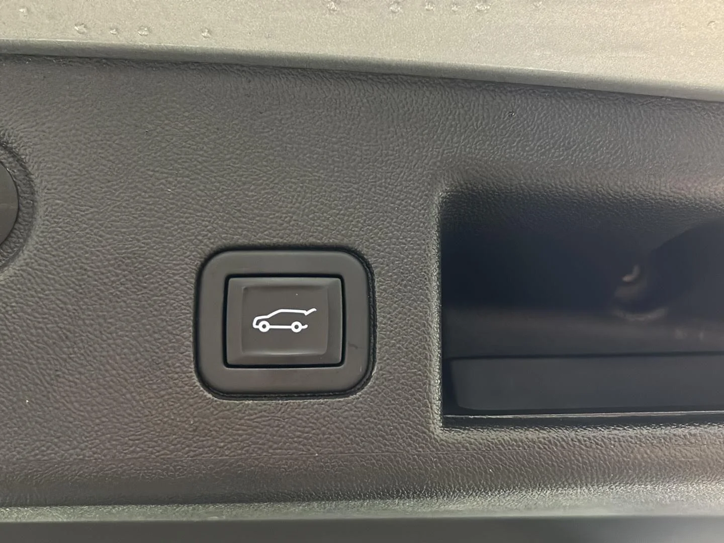 Used 2024 Sterling Gray Metallic Chevrolet RS image 9