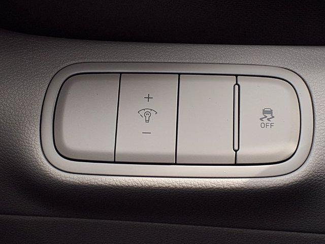 New 2026 White Hyundai SEL image 22