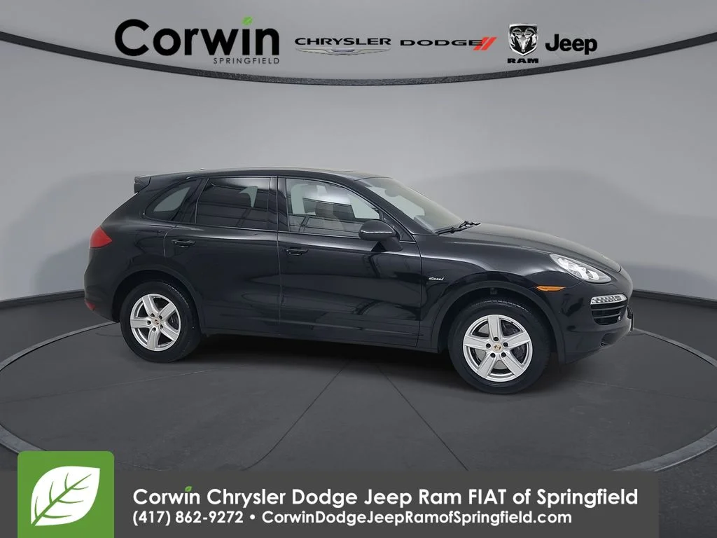 Used 2014 Black Porsche Diesel image 1