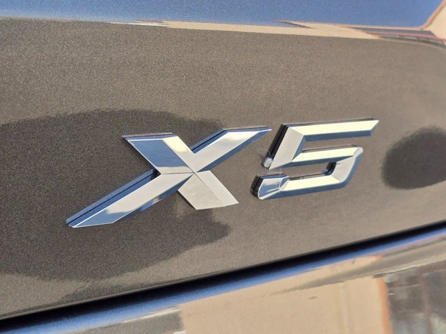 New 2026 Manhattan Green Metallic BMW xDrive50e image 7
