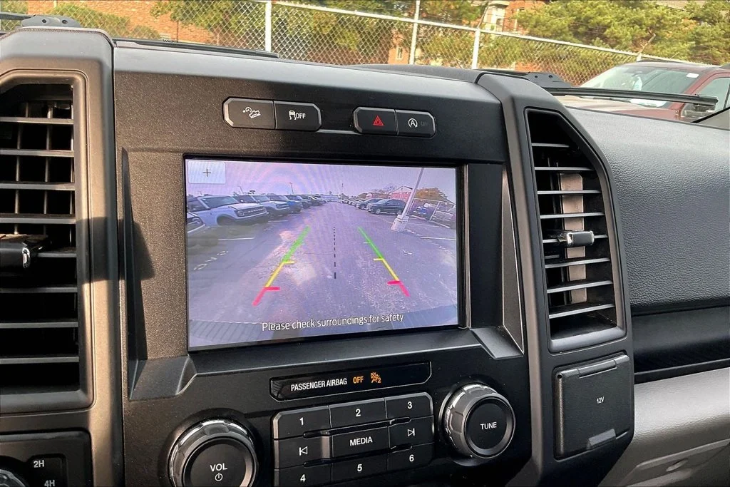 Used 2020 Silver Metallic Ford XL image 20