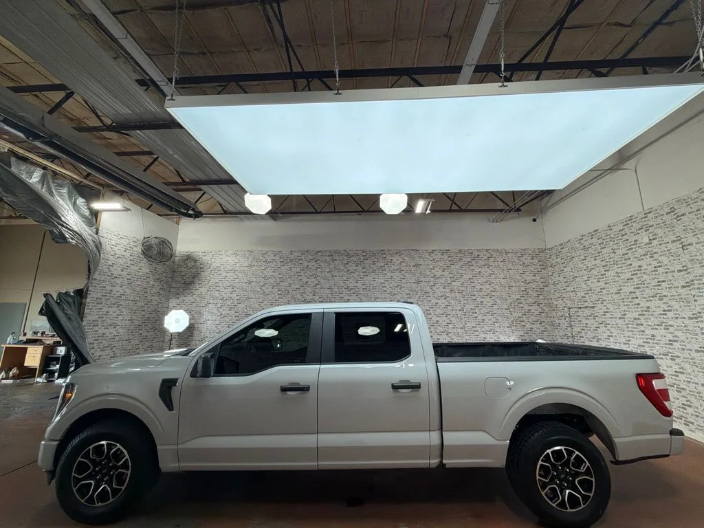 Used 2023 Avalanche Ford XL image 4