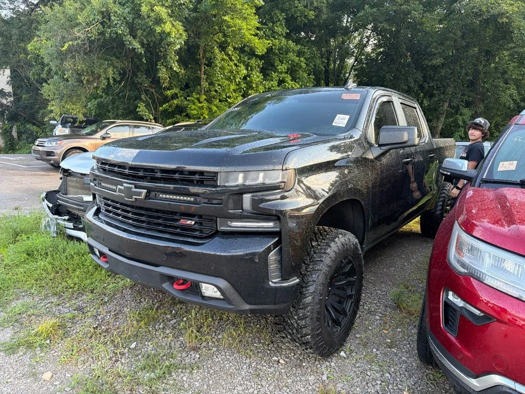 Used 2021 Black Chevrolet LT Trail Boss image 1