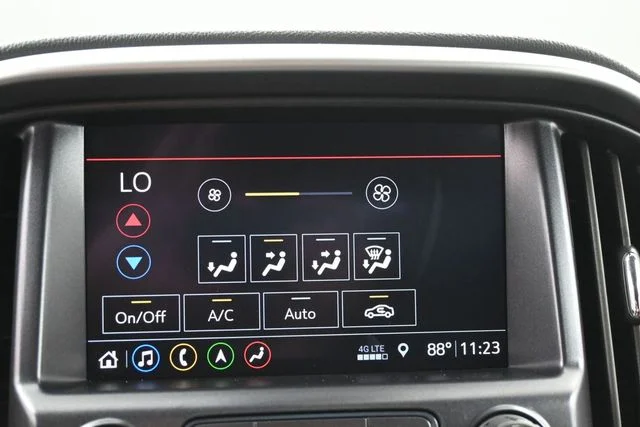 Used 2021 Gray Chevrolet LT image 22