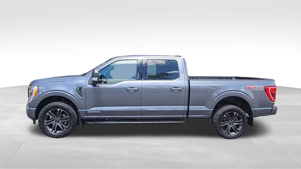 Used 2022 Gray Metallic Ford XLT image 5