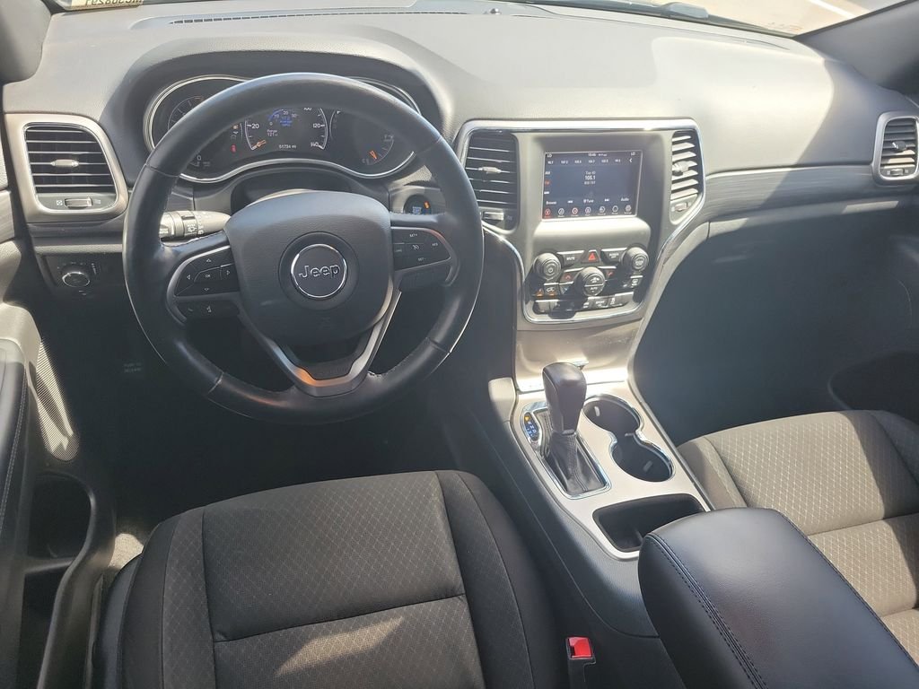 Used 2021 Black Jeep Laredo E image 13