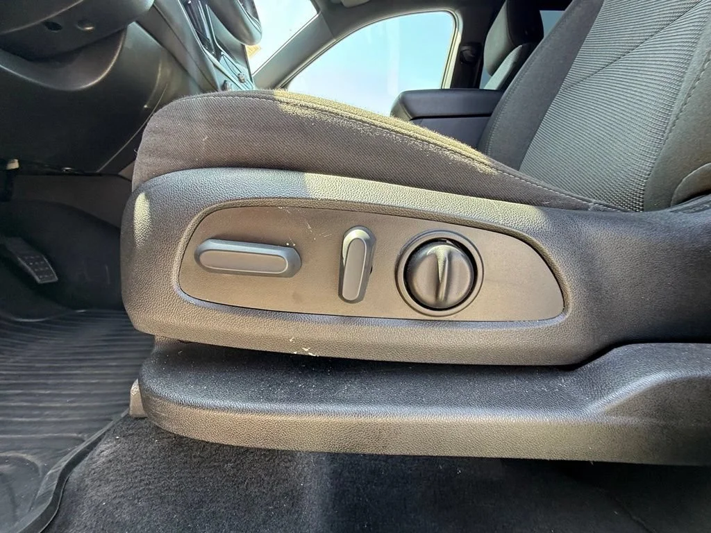 Used 2023 Sterling Gray Metallic Chevrolet LT Cloth image 38
