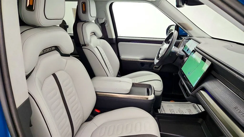 Used 2024 Rivian Blue Rivian Adventure Dual-Motor Large Pack w/ Ocean Coast Vegan Leather image 23