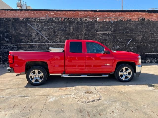 Used 2017 Red Chevrolet LT image 10