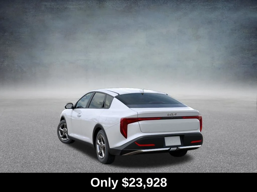 Used 2026 White Kia LXS image 4