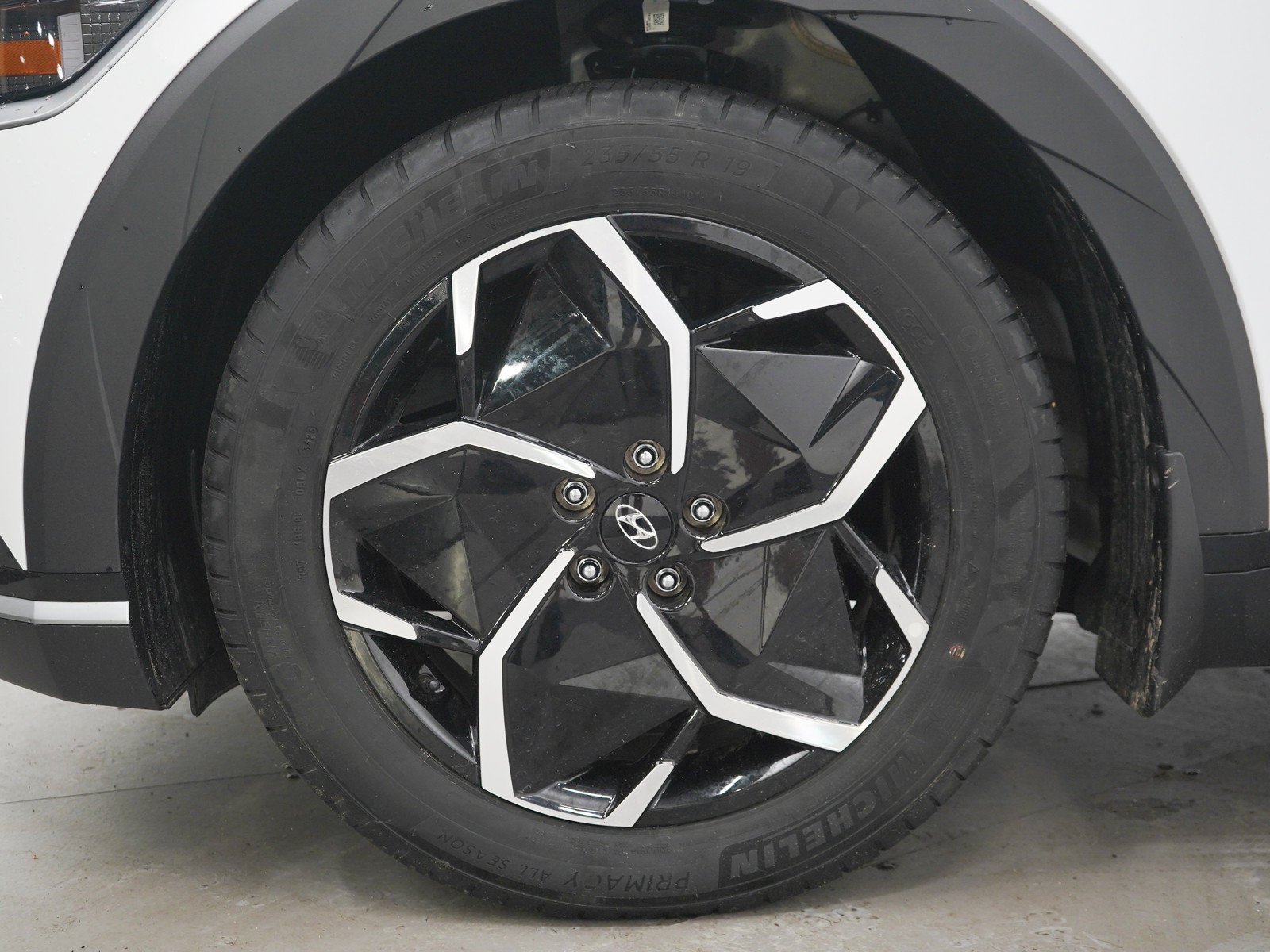 2024 Hyundai IONIQ 5 SEL - Photo 27