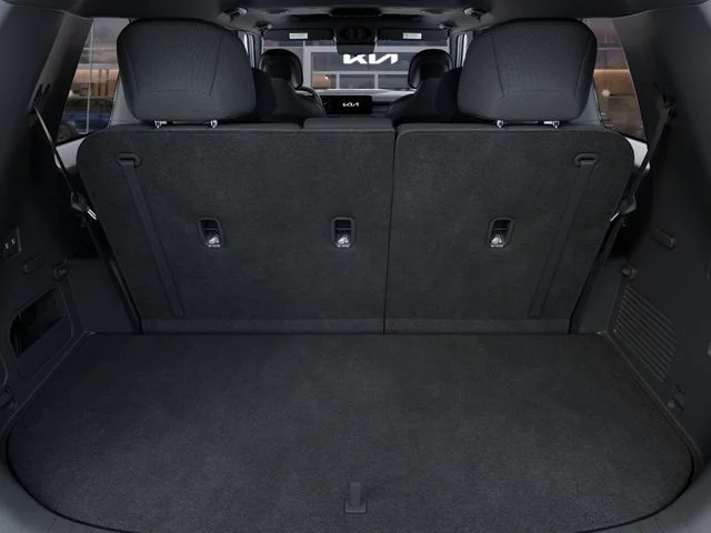 New 2027 Glacial White Pearl Kia S image 19