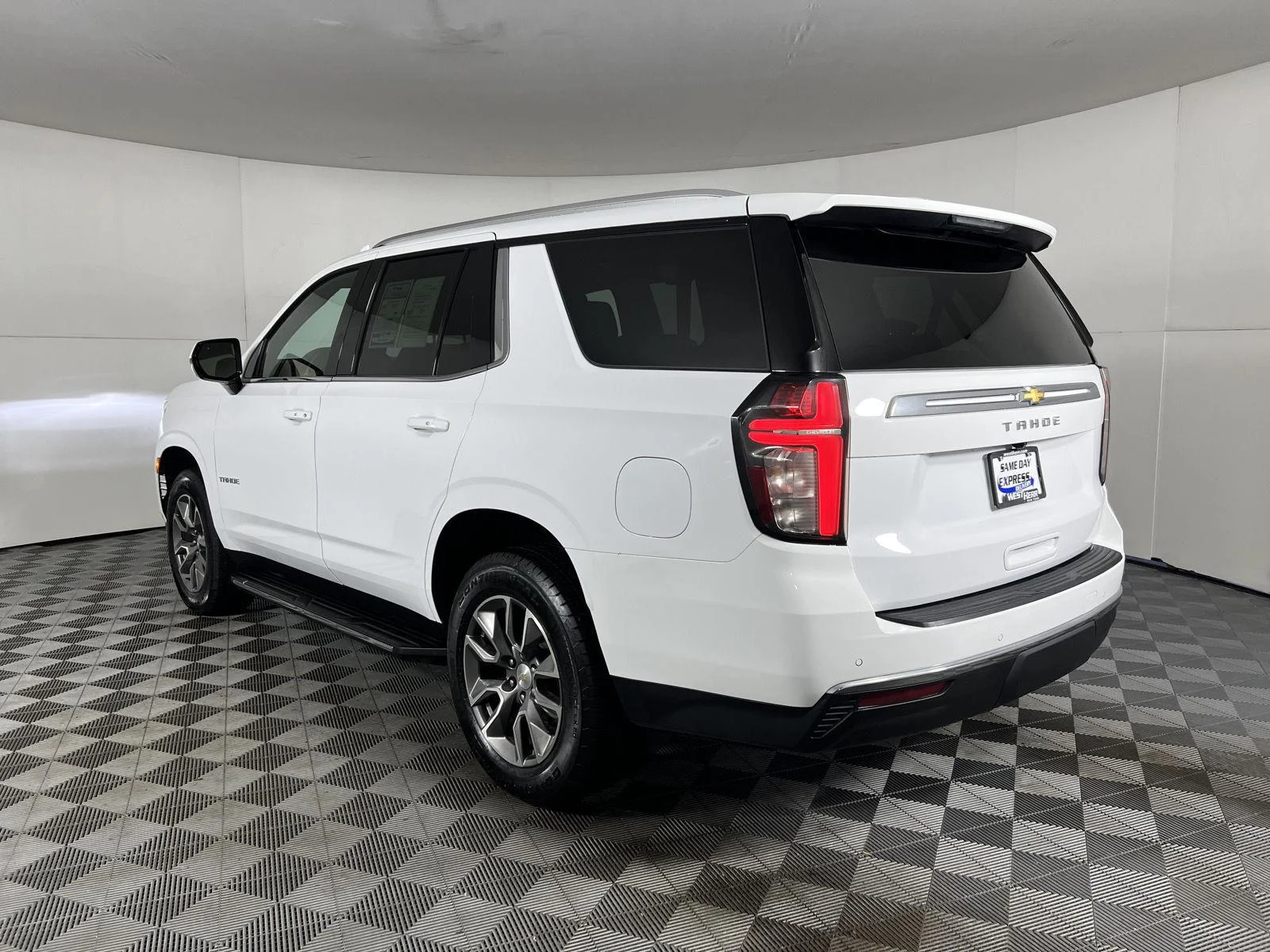 Used 2024 Summit White Chevrolet LS image 24