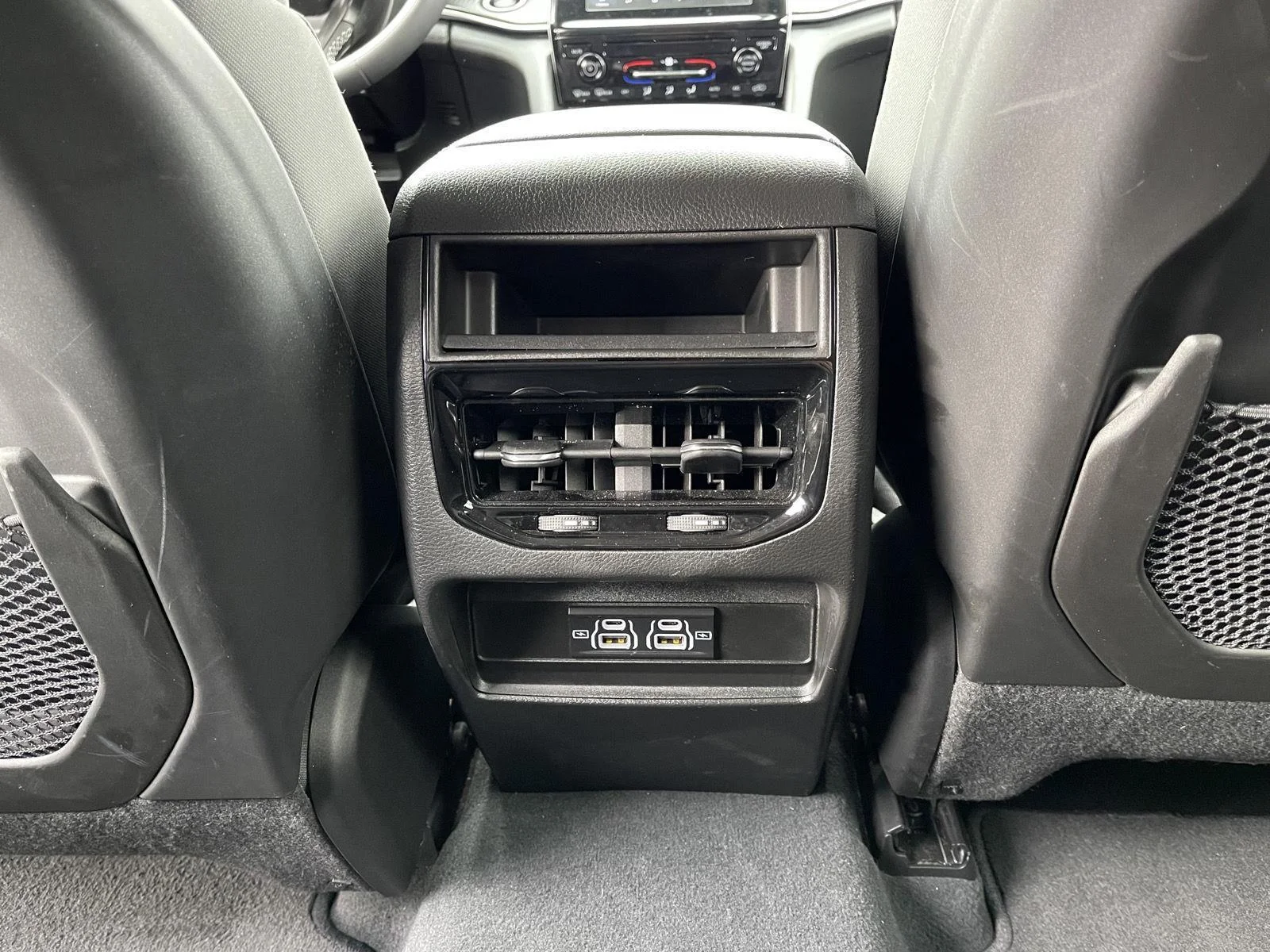 Used 2023 Baltic Gray Metallic Clearcoat Jeep Laredo image 15
