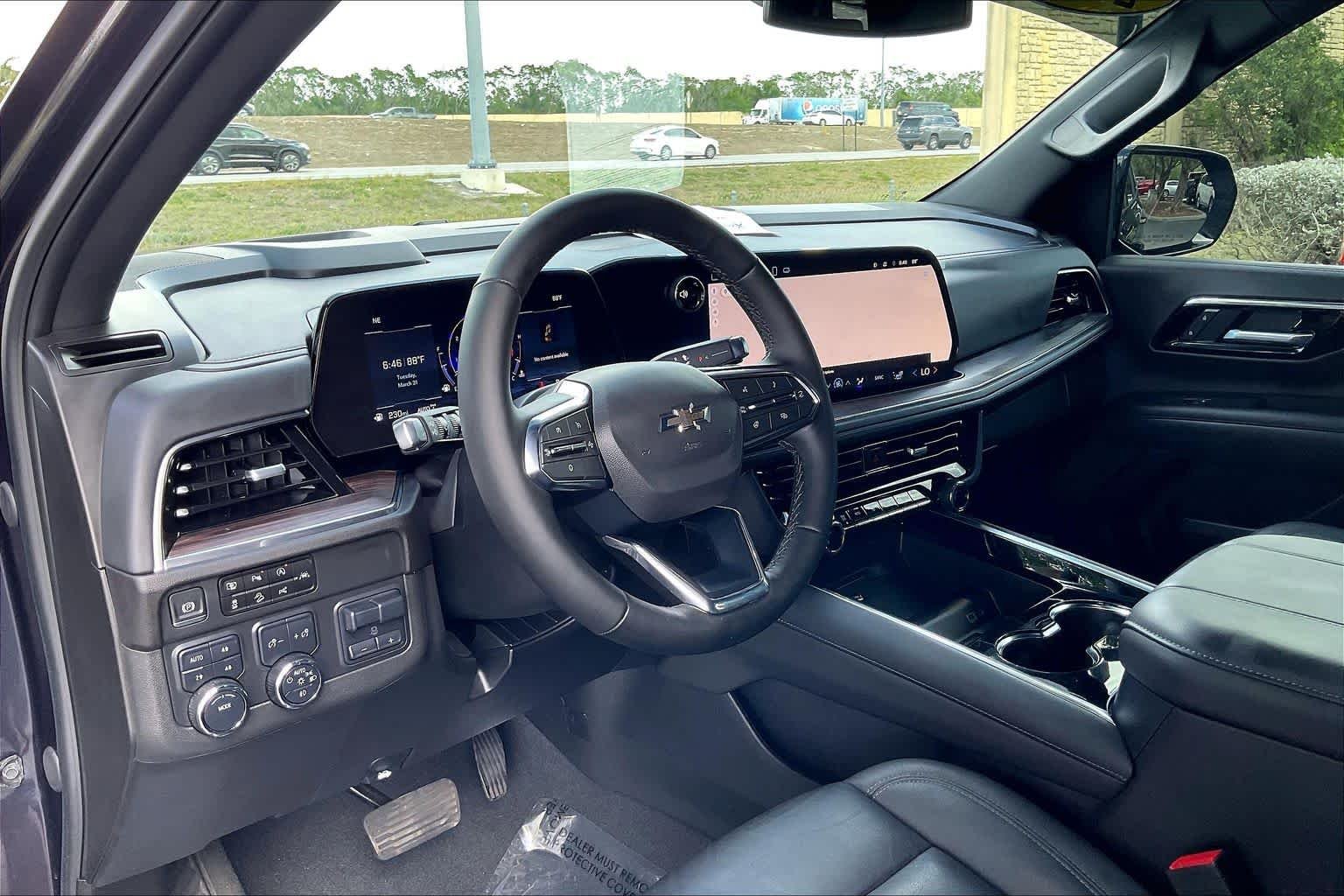 2025 Chevrolet Tahoe Z71 - Photo 14