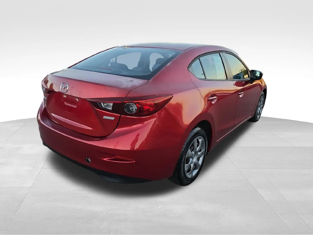 Used 2014 Red Mazda i Sport image 7