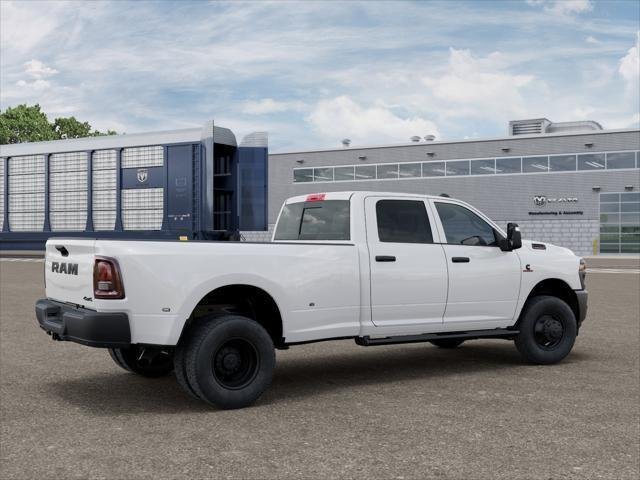 New 2026 Bright White Clear-Coat Exterior Paint RAM Tradesman image 2