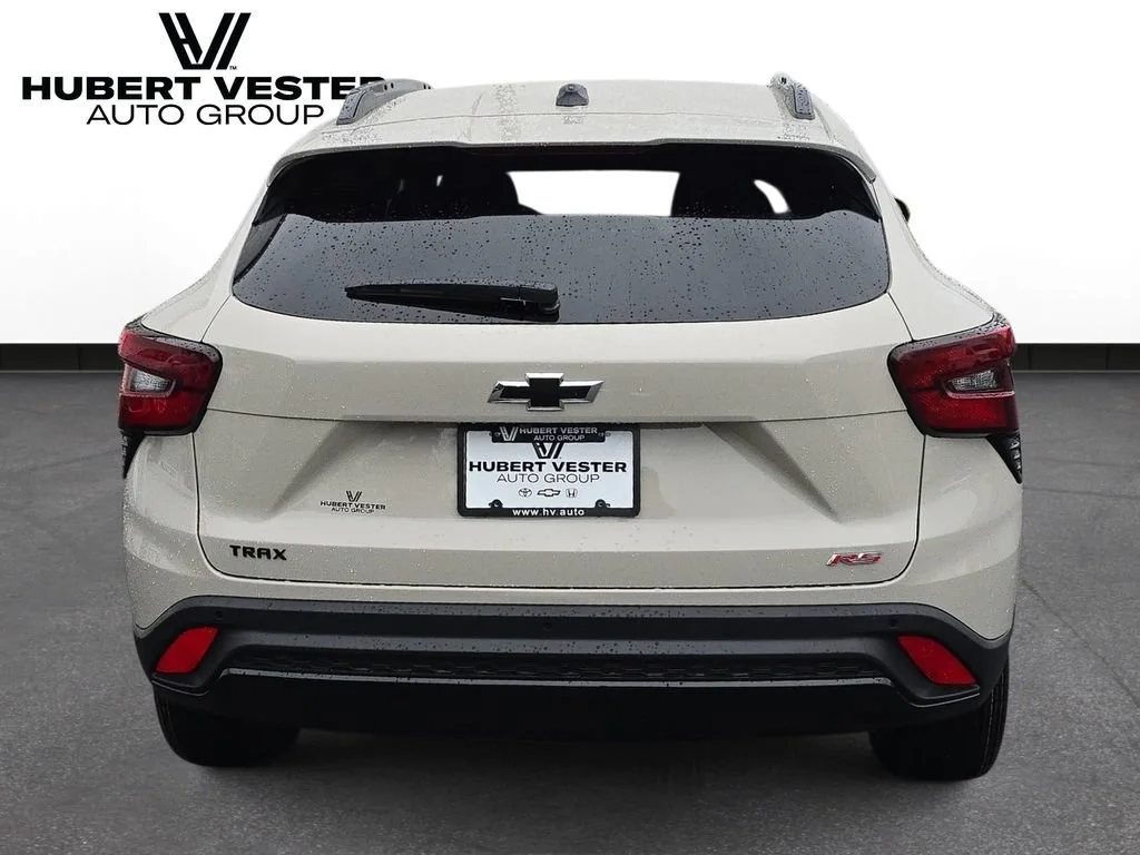2026 Chevrolet Trax RS - Photo 7