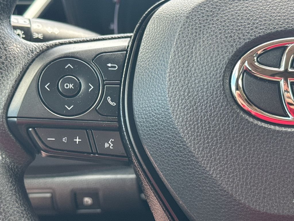 Certified Used 2026  Toyota LE image 18