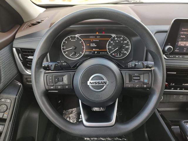 2021 Nissan Rogue SV - Photo 11