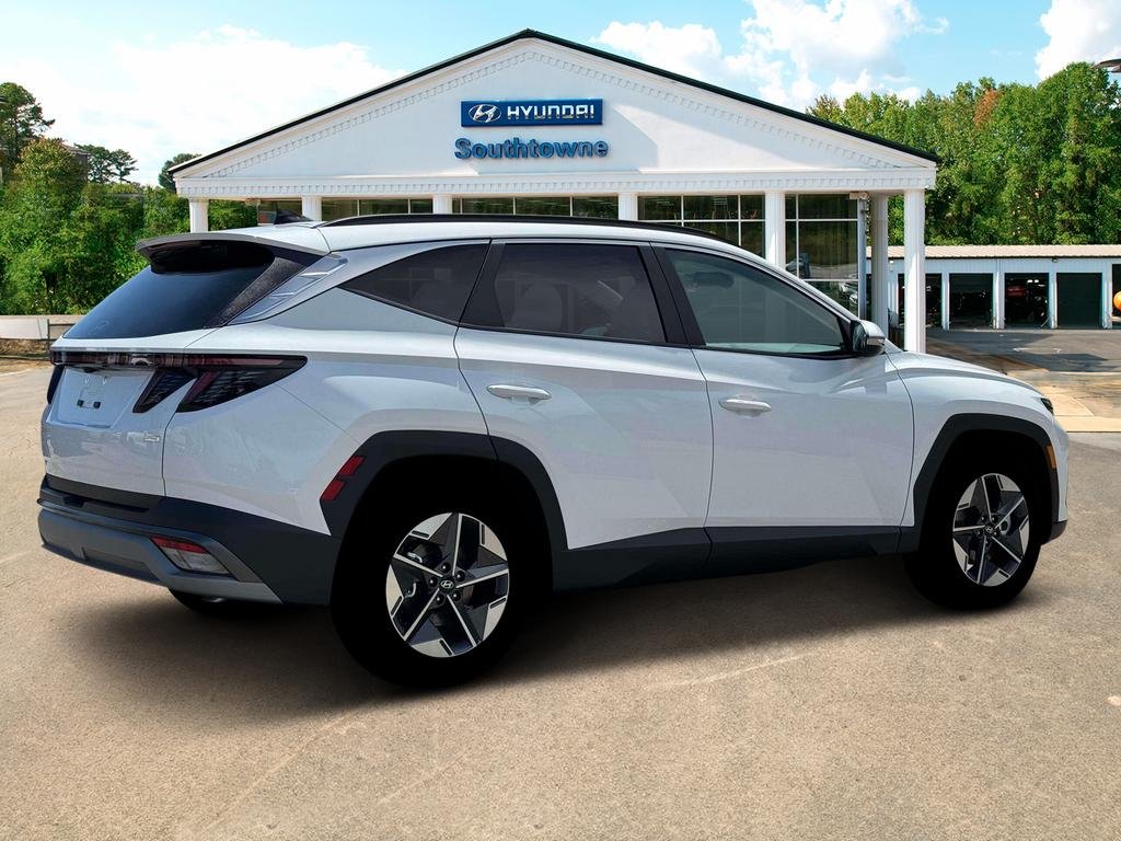 New 2026 White Hyundai SEL Premium AWD image 8