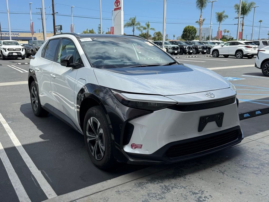 2024 Toyota bZ4X XLE FWD's photo