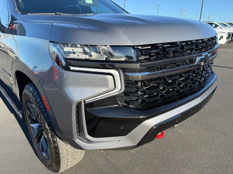 Used 2021 SATIN STEEL METALLIC Chevrolet Z71 image 29