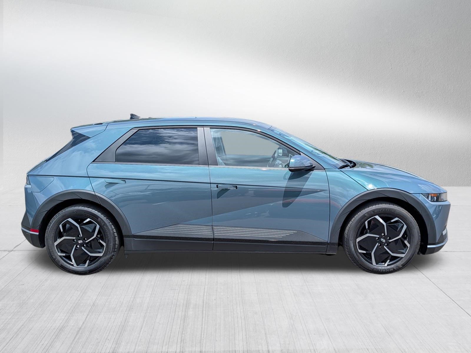 2023 Hyundai IONIQ 5 SEL - Photo 8