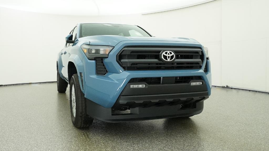New 2026 Heritage Blue Toyota SR5 image 10