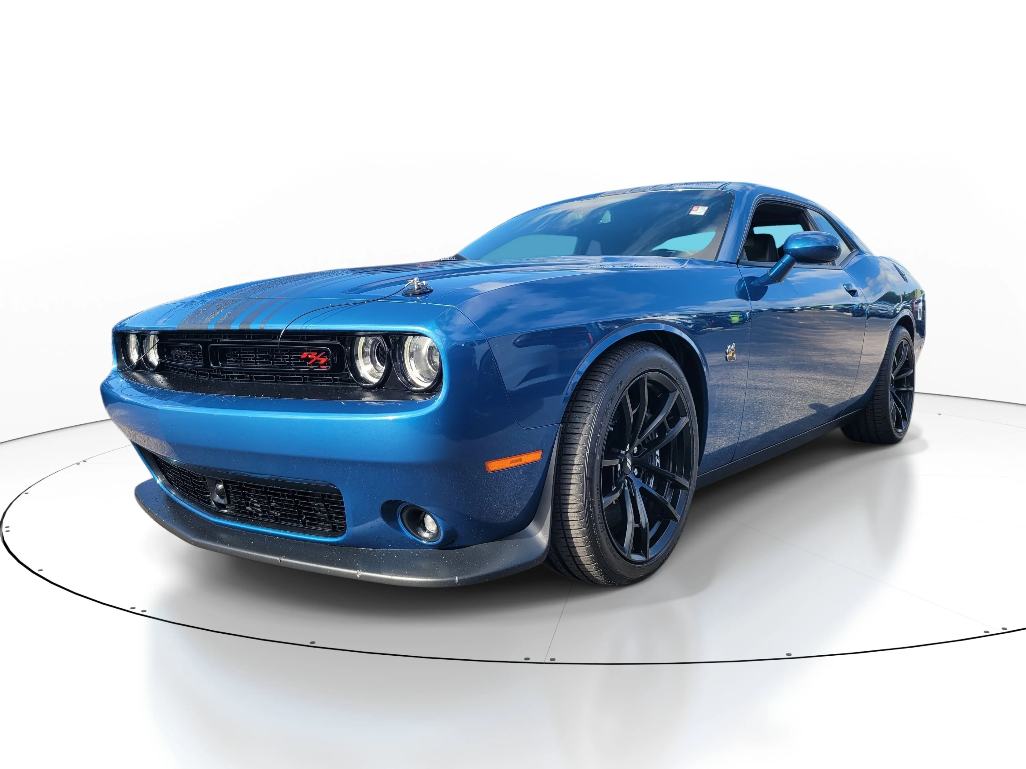 Used 2022 Frostbite Dodge R/T Scat Pack image 3
