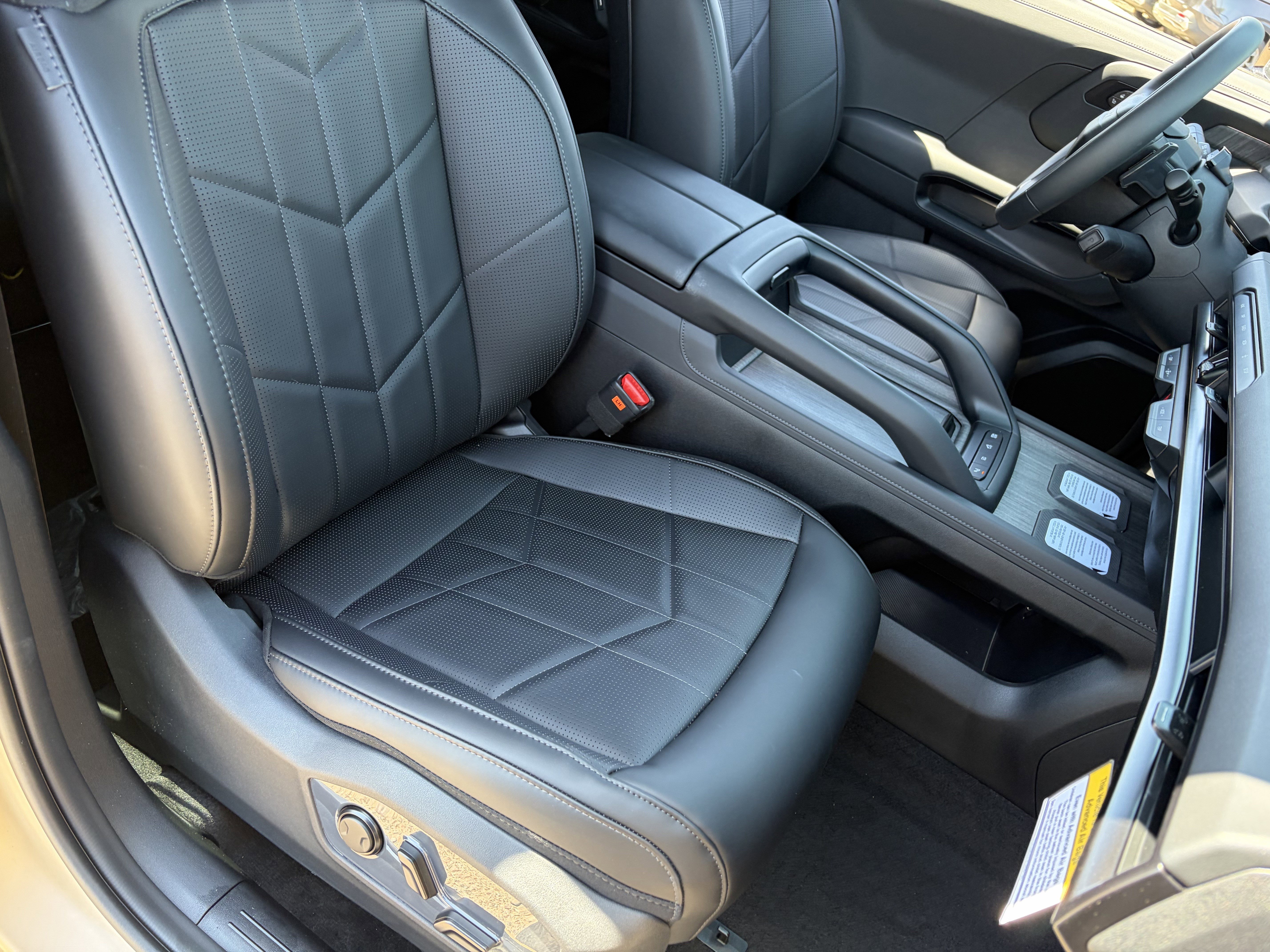 New 2027 Terrain Brown Matte Kia X-Line SX Prestige image 8