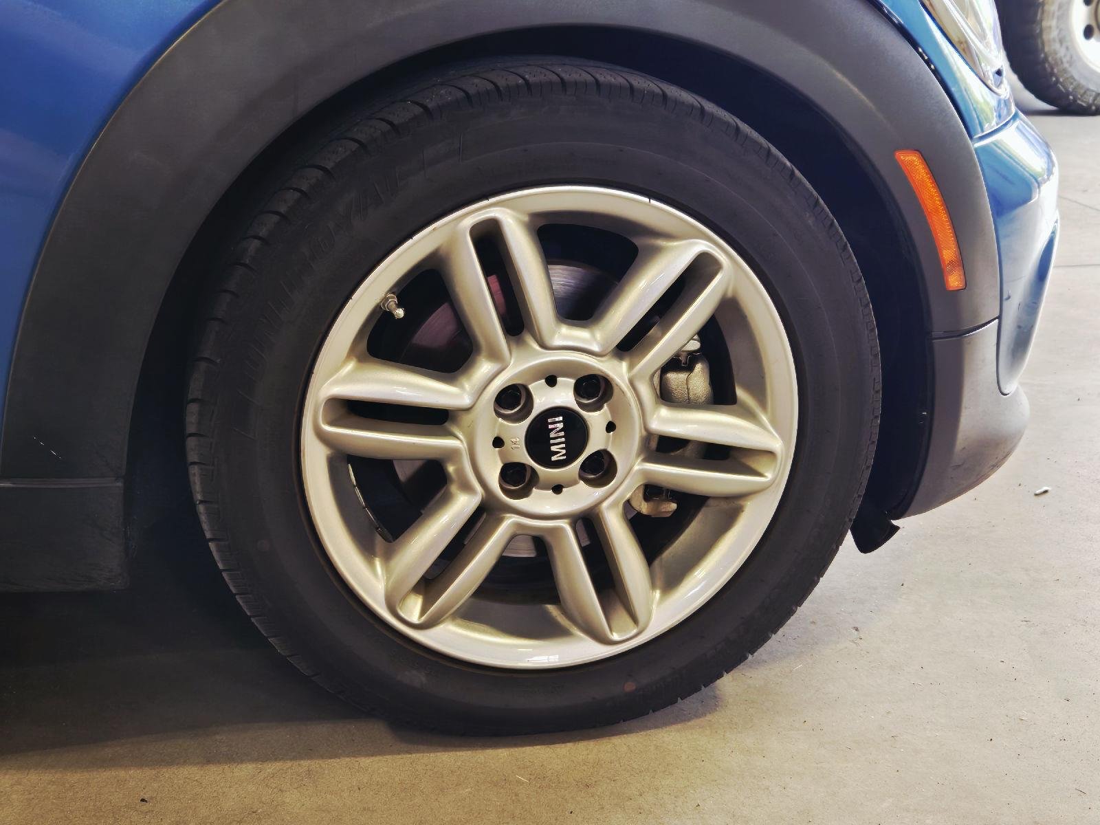 Used 2013 Reef Blue Metallic MINI CLUBVAN image 12
