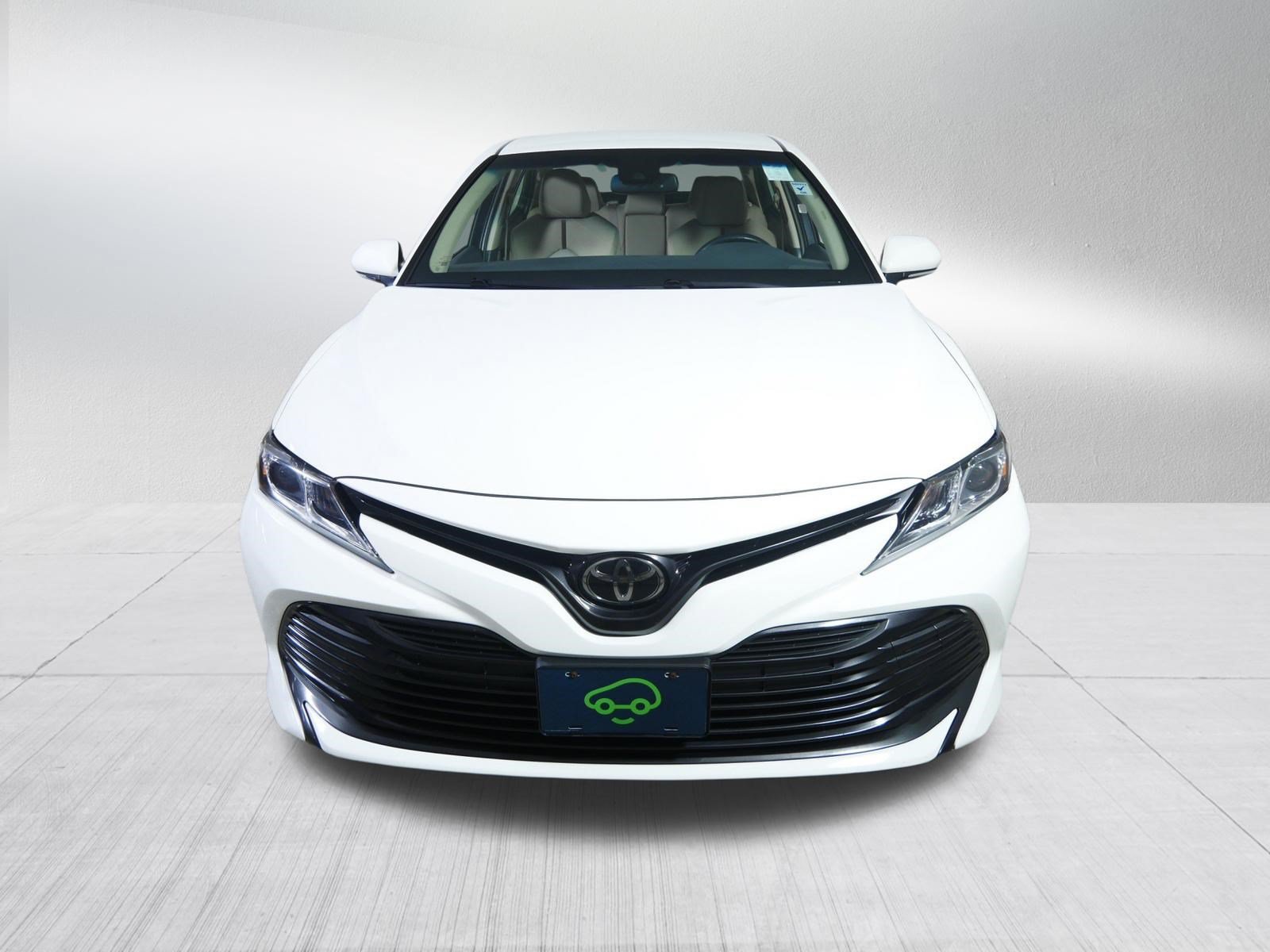 Used 2018 Toyota Camry LE with VIN JTNB11HK7J3032957 for sale in Brooklyn Center, MN