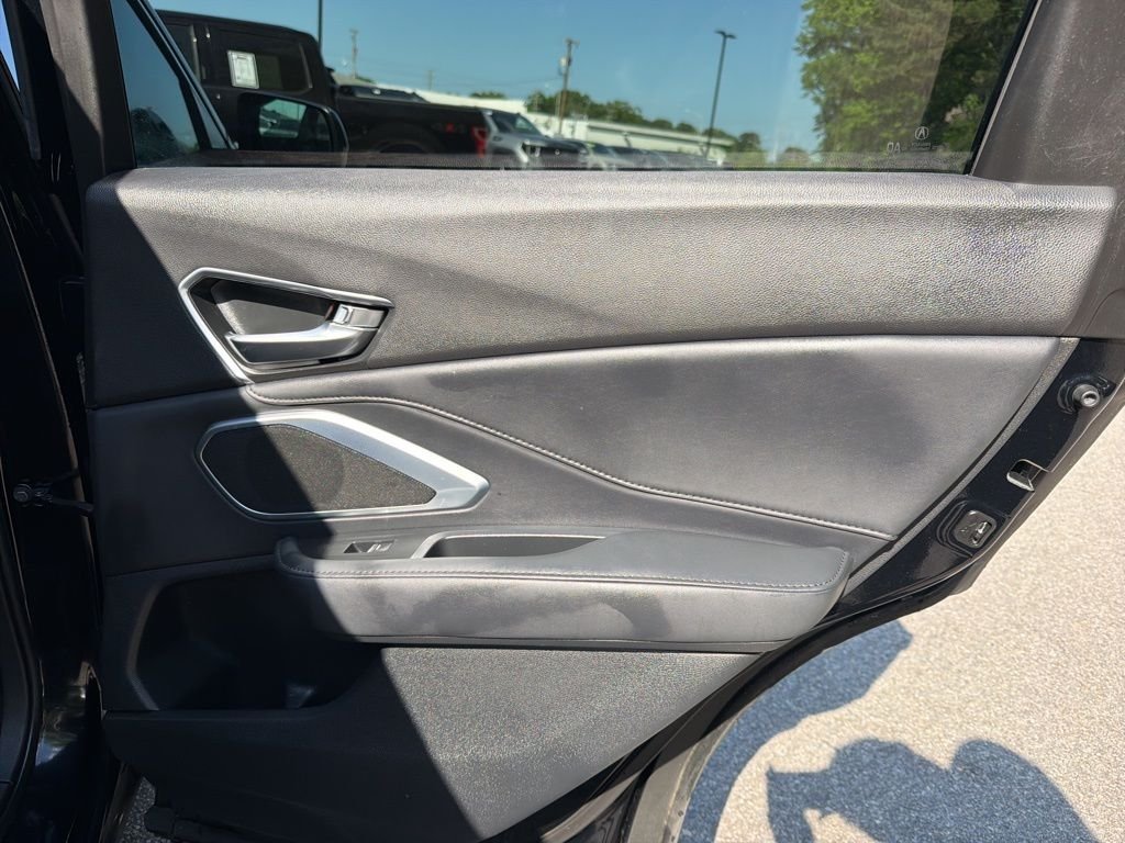 Used 2023  Acura Base image 27