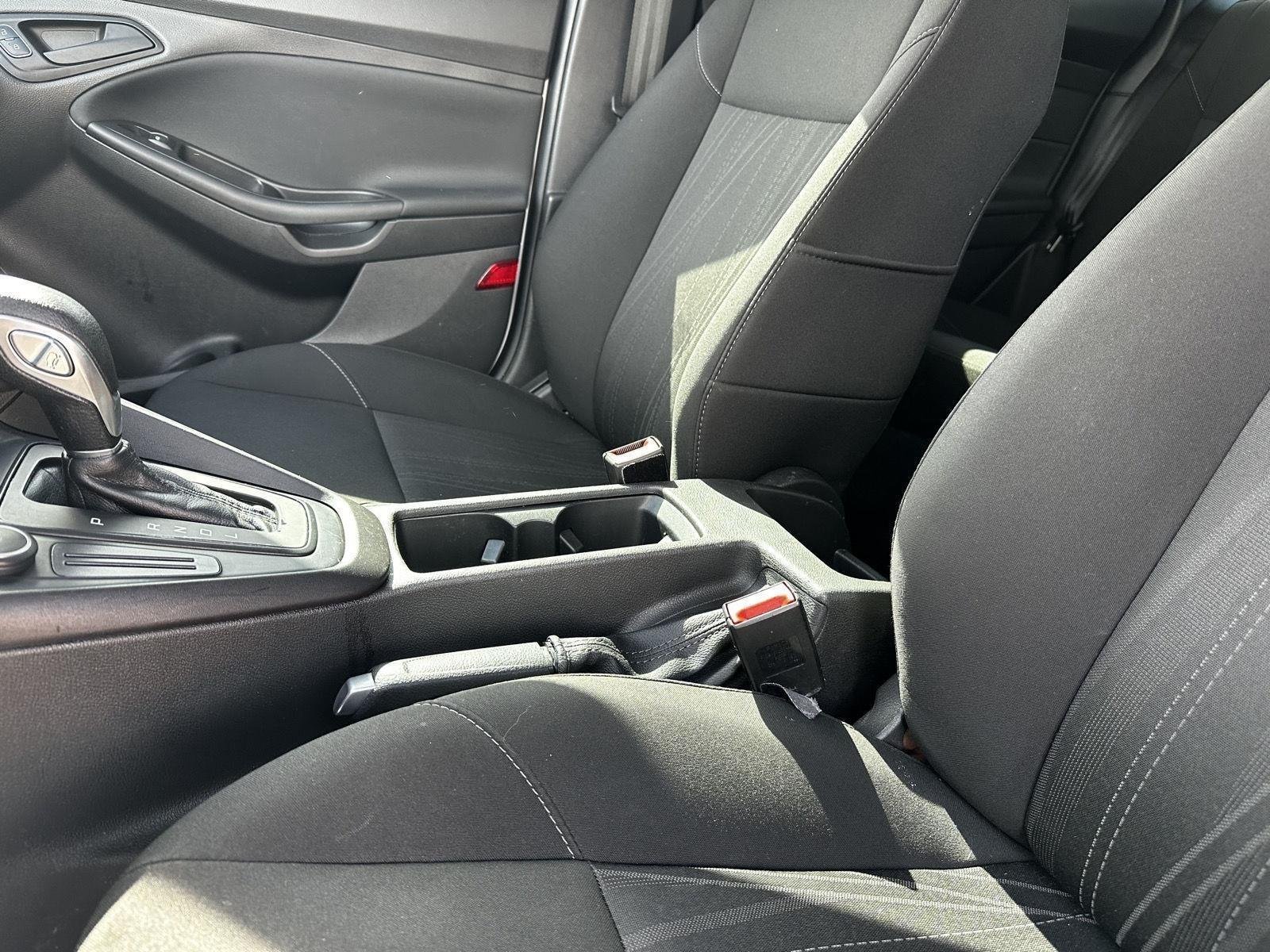 Used 2018 Oxford White Ford S image 20