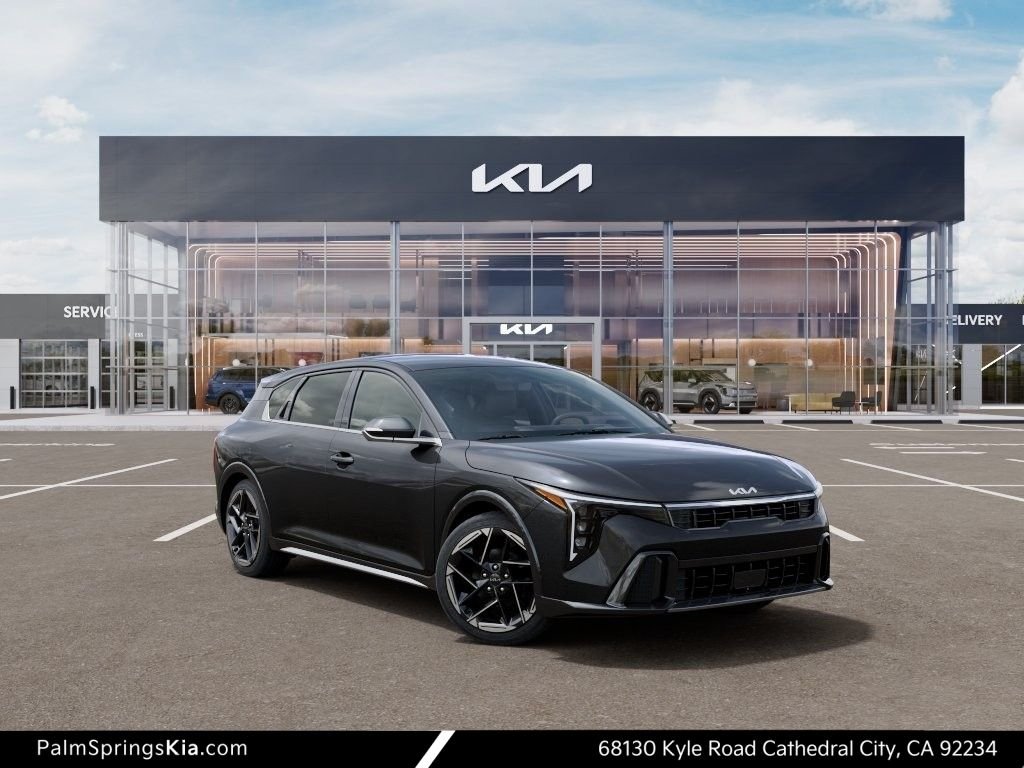 2026 Kia K4 GT-Line AT Hatchback's photo