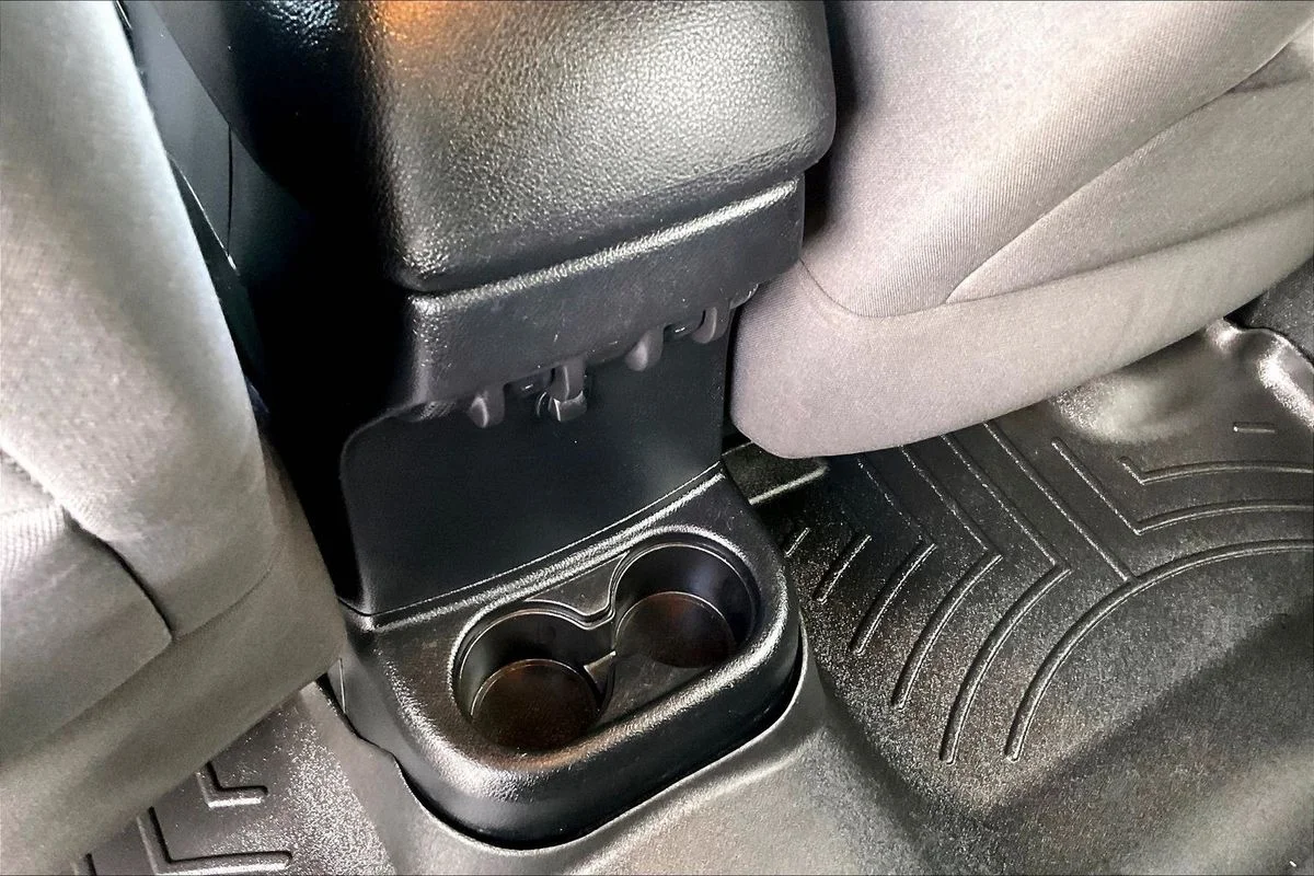 Used 2015 Black Jeep X image 10