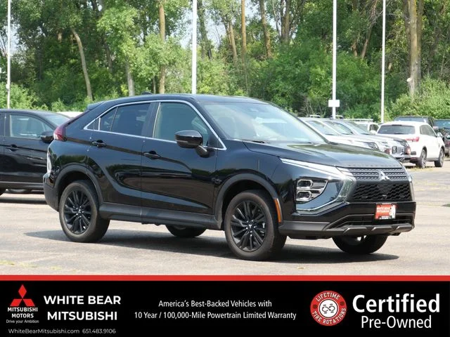 Used 2026 Labrador Black Pearl Mitsubishi LE image 1