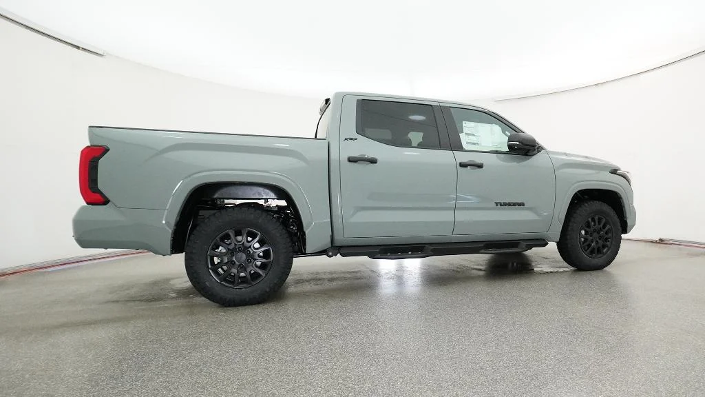 New 2026 Lunar Rock Toyota SR5 image 15