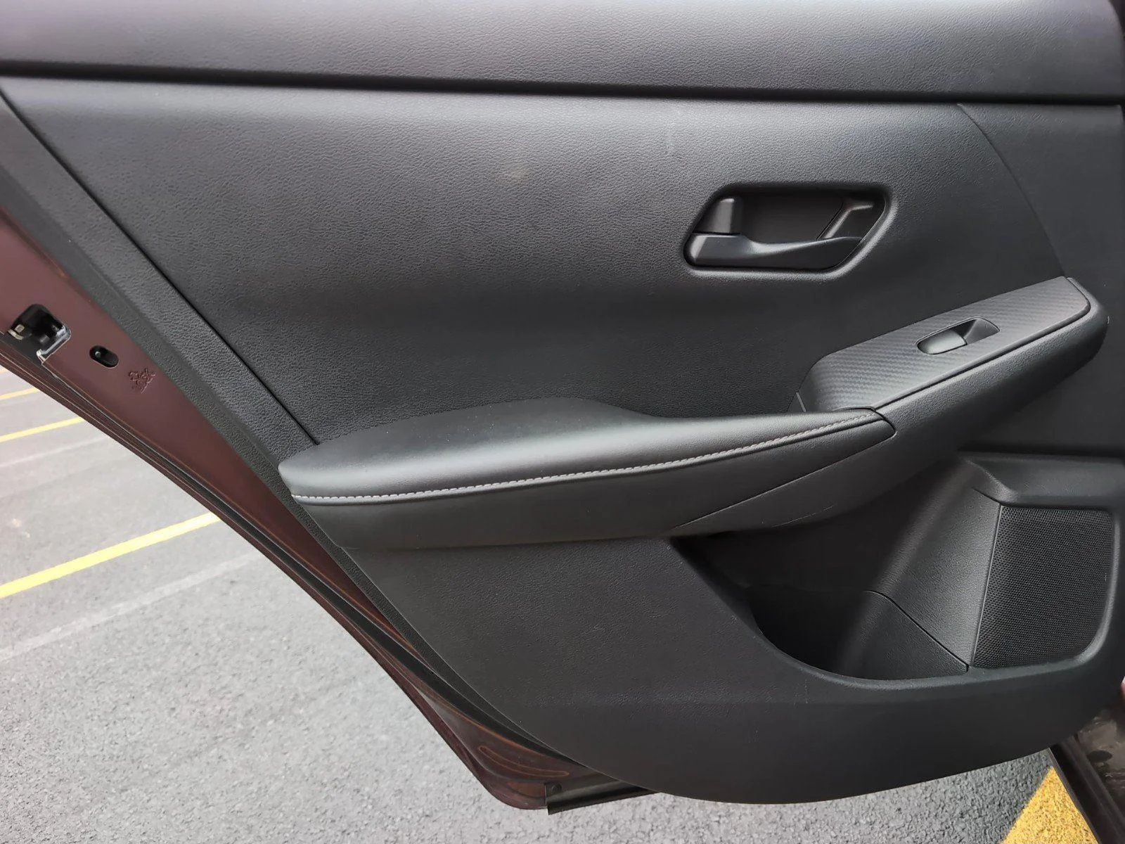 Used 2024 Rosewood Metallic Nissan SV image 33