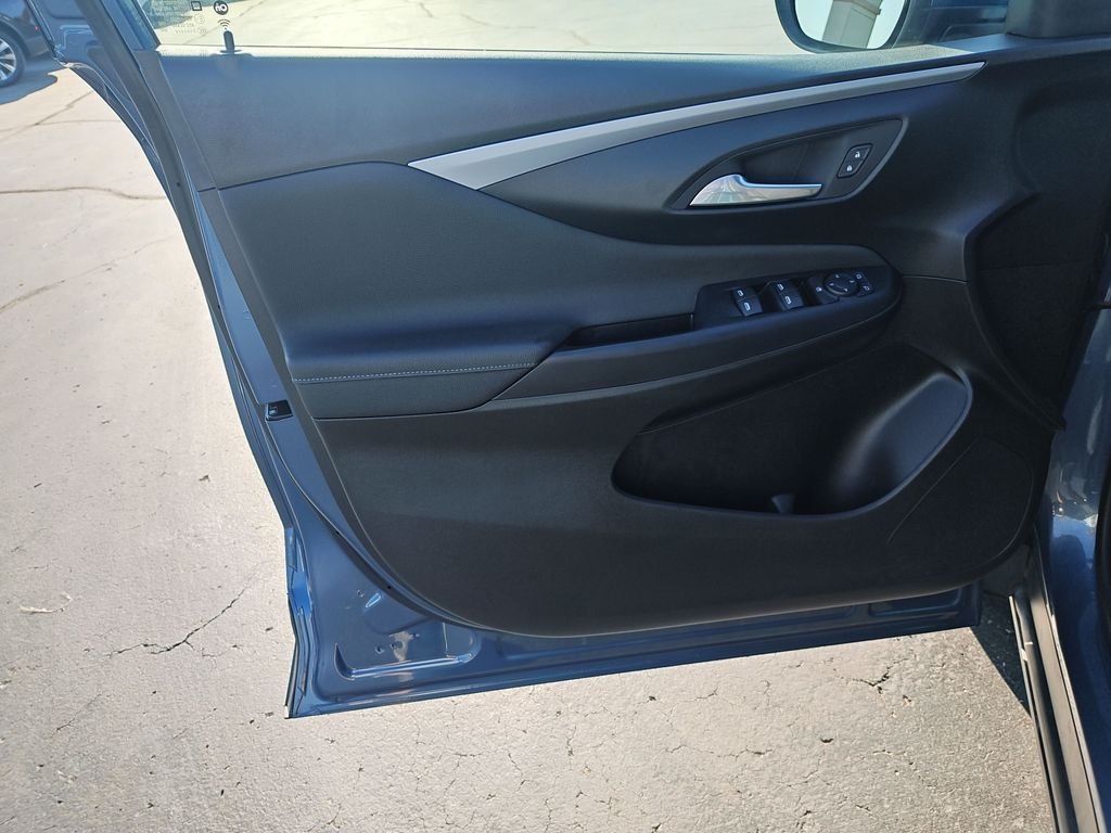 Used 2024 Blue Buick Preferred image 12